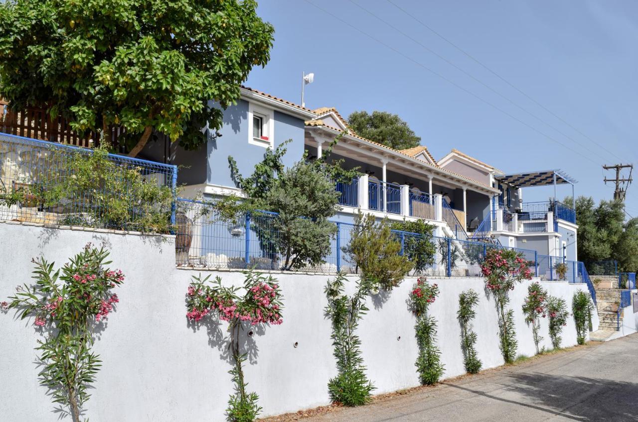 Val Di Compare Apartments Vathí Kültér fotó
