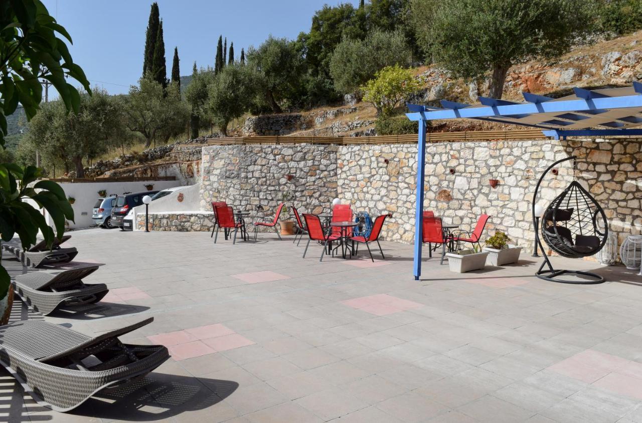 Val Di Compare Apartments Vathí Kültér fotó