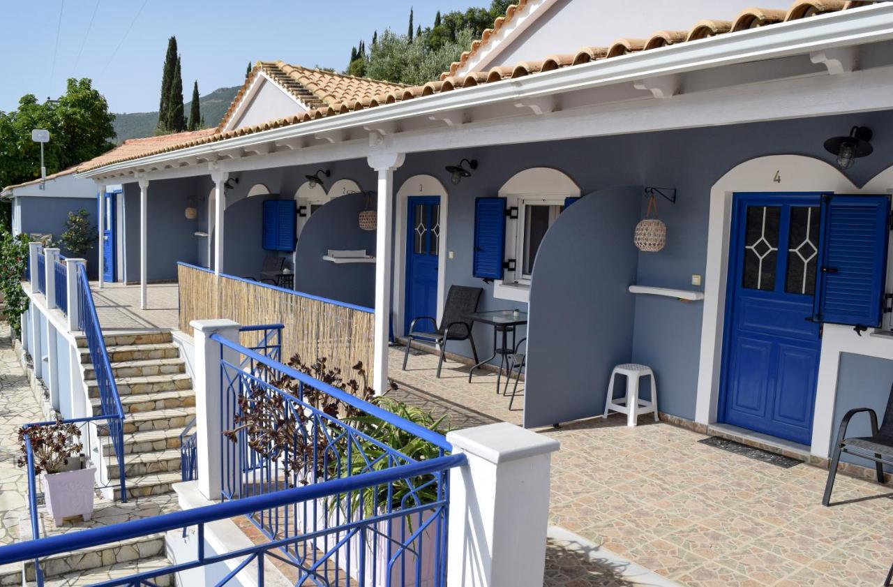 Val Di Compare Apartments Vathí Kültér fotó