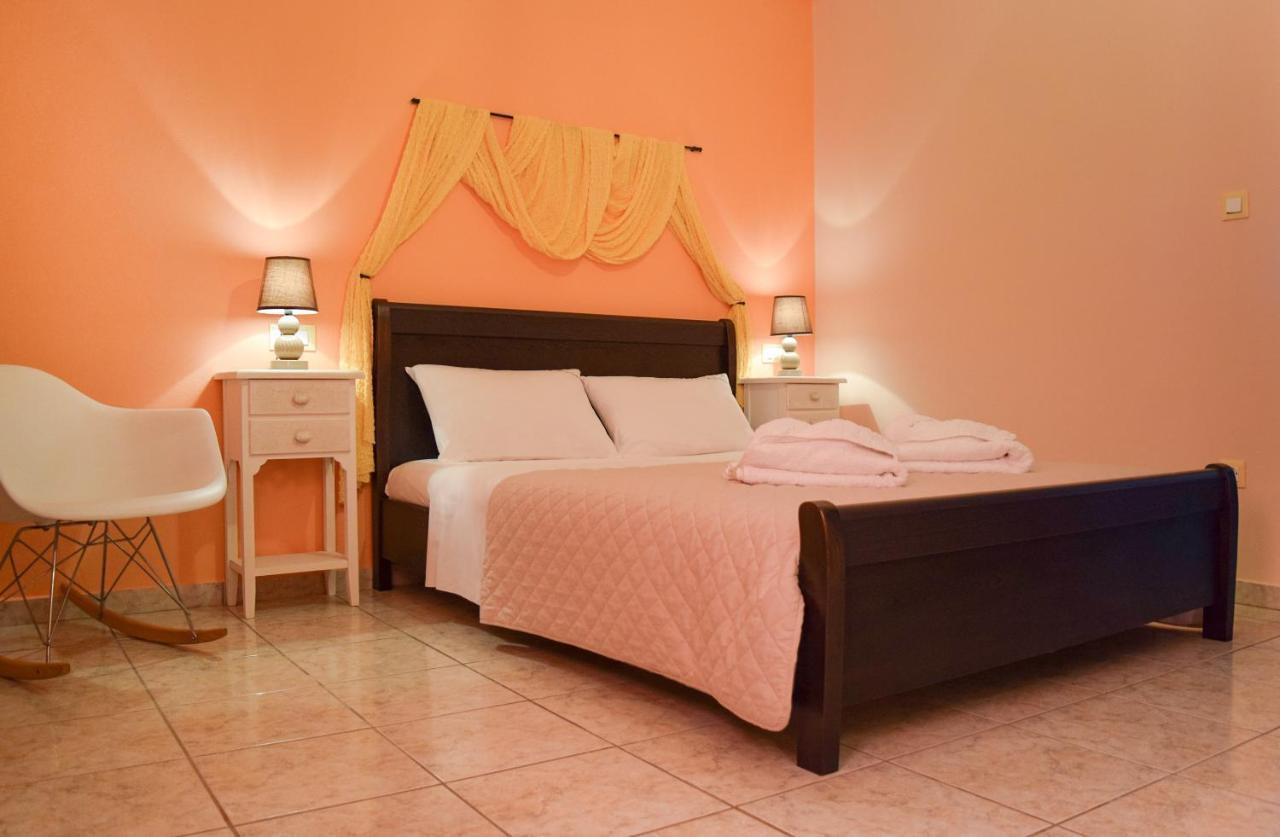 Val Di Compare Apartments Vathí Kültér fotó