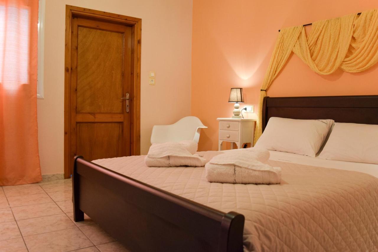 Val Di Compare Apartments Vathí Kültér fotó